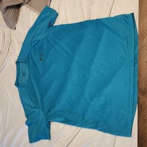Men's Under Armor tshirt